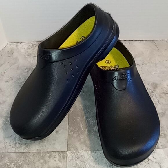 Avia Flame Slip Resistant Clogs for Women, Slip On Work Shoes Size 8 - Picture 6 of 13